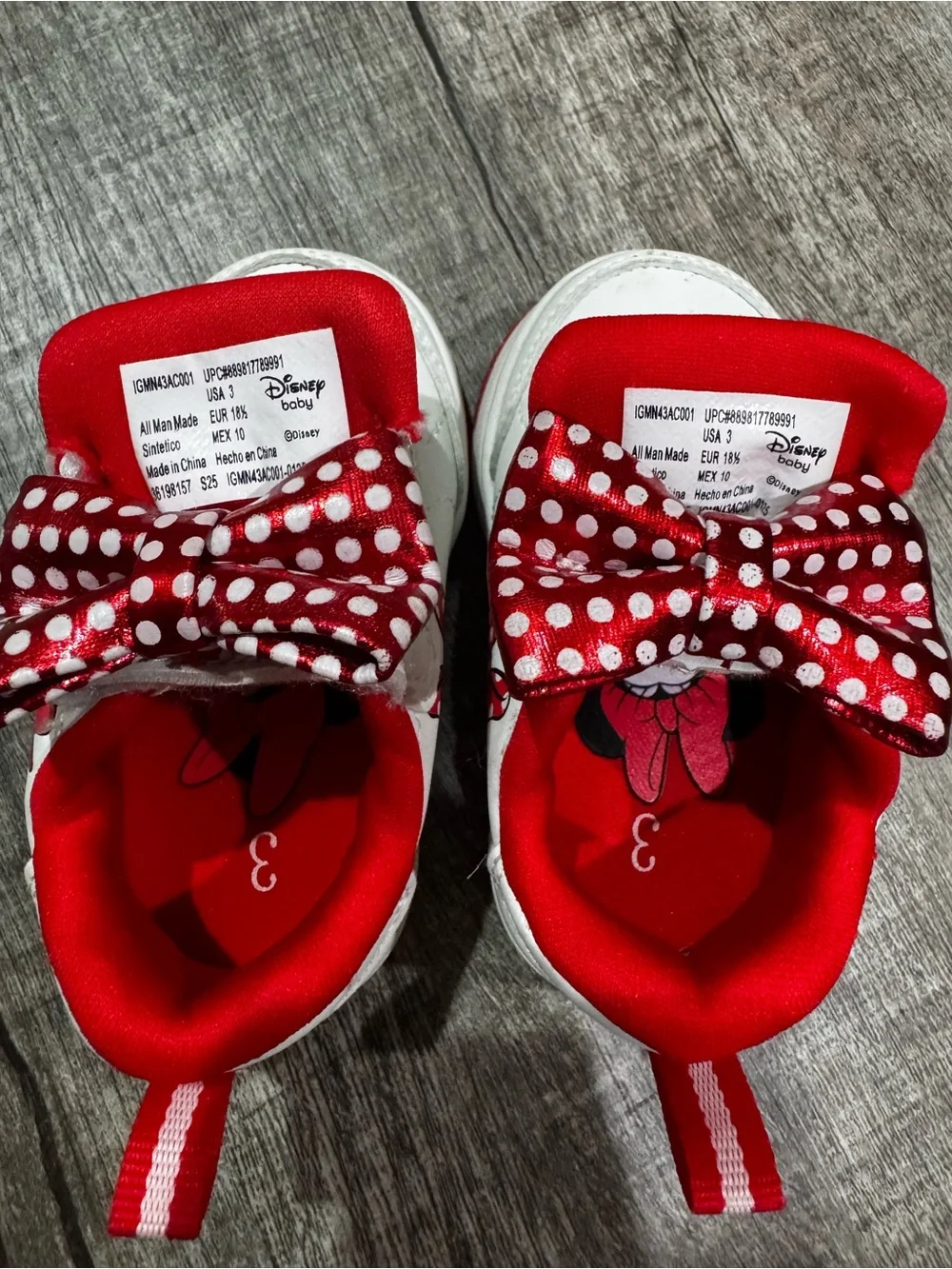 NIB Disney Baby Minnie Mouse Red Polka Dot Bow Sneakers — Size 3